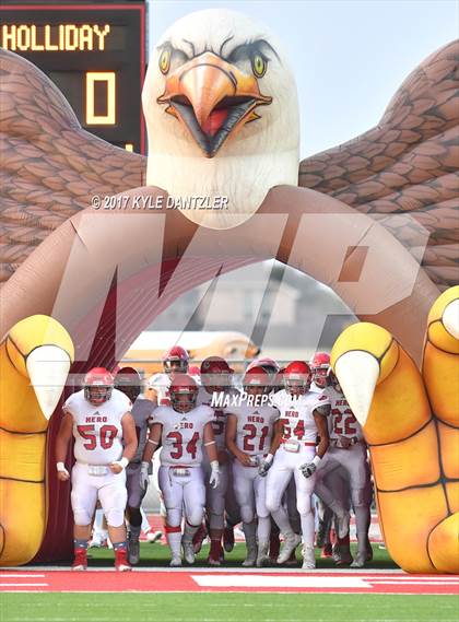 Thumbnail 1 in Holliday @ Ponder photogallery.