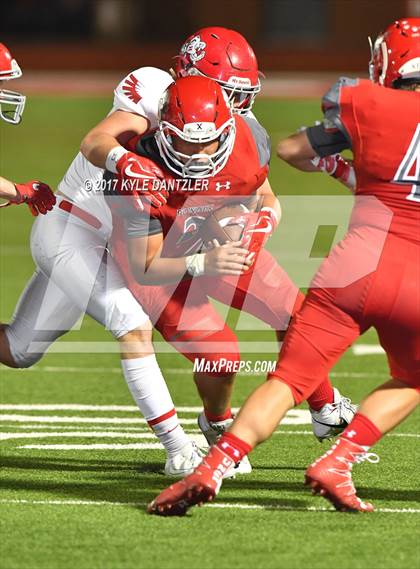 Thumbnail 2 in Holliday @ Ponder photogallery.