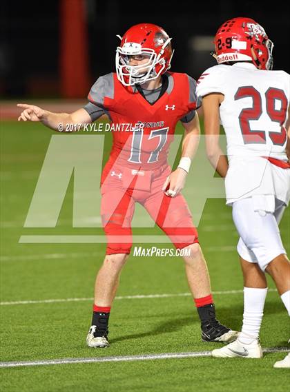 Thumbnail 2 in Holliday @ Ponder photogallery.