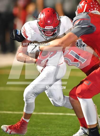 Thumbnail 3 in Holliday @ Ponder photogallery.