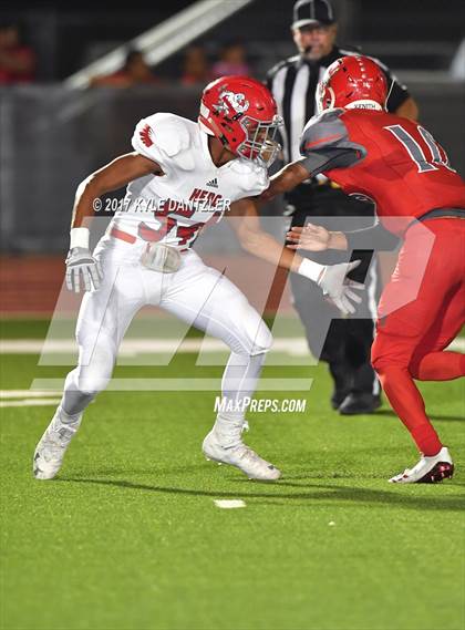 Thumbnail 1 in Holliday @ Ponder photogallery.