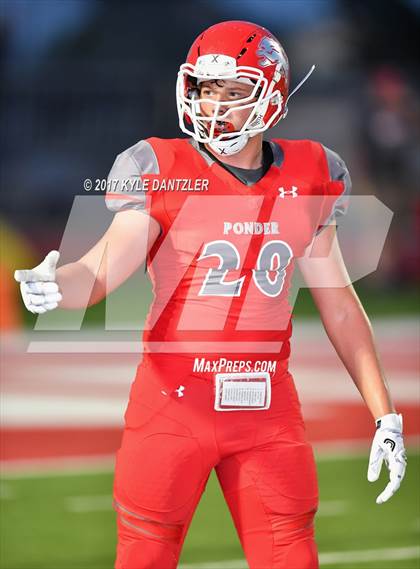 Thumbnail 3 in Holliday @ Ponder photogallery.