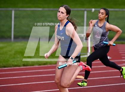 Thumbnail 1 in IHSA 3A Sectional Meet photogallery.