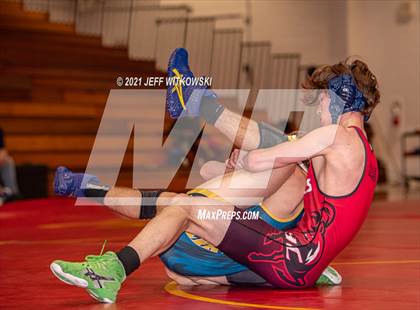 Thumbnail 3 in Hoke County vs Cape Fear photogallery.