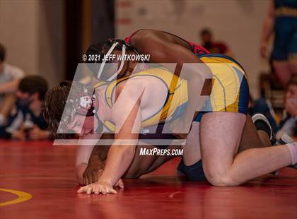 Thumbnail 3 in Hoke County vs Cape Fear photogallery.