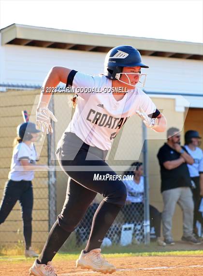 Thumbnail 1 in Dixon @ Croatan photogallery.