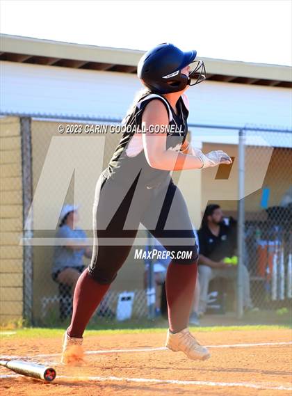 Thumbnail 3 in Dixon @ Croatan photogallery.
