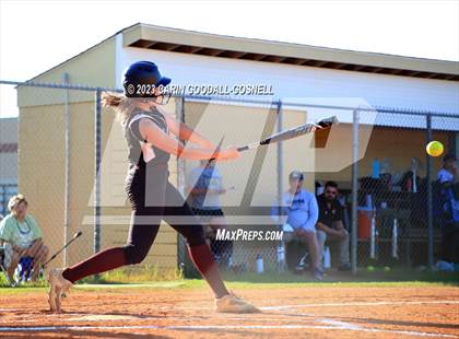 Thumbnail 1 in Dixon @ Croatan photogallery.