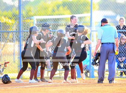 Thumbnail 1 in Dixon @ Croatan photogallery.