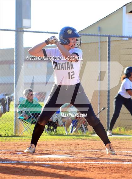 Thumbnail 3 in Dixon @ Croatan photogallery.