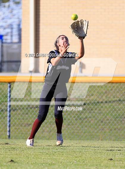 Thumbnail 3 in Dixon @ Croatan photogallery.