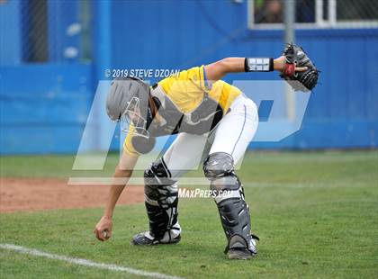Thumbnail 3 in Tracy @ Foothill photogallery.
