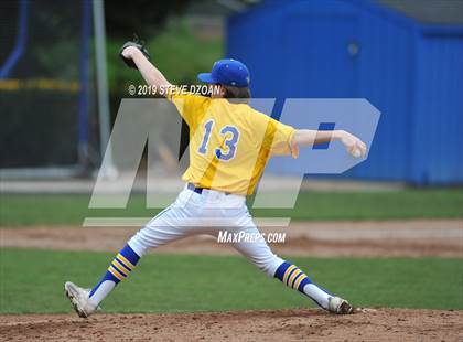 Thumbnail 2 in Tracy @ Foothill photogallery.