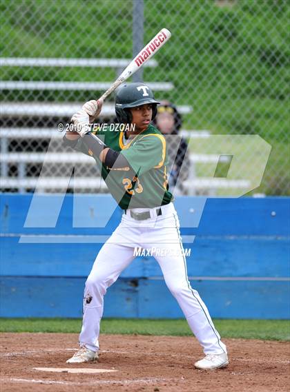 Thumbnail 1 in Tracy @ Foothill photogallery.
