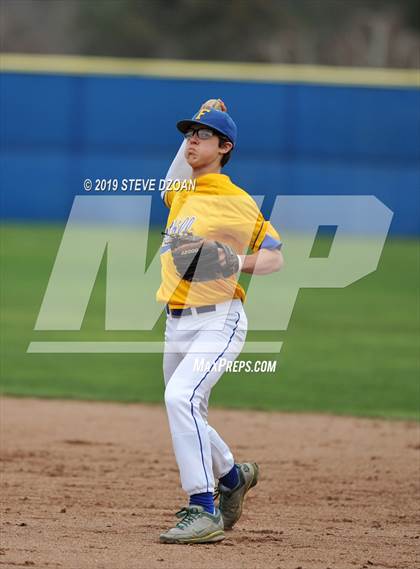 Thumbnail 1 in Tracy @ Foothill photogallery.
