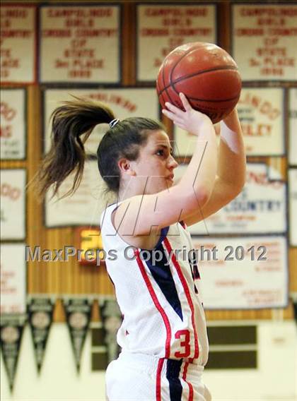 Thumbnail 2 in Las Lomas @ Campolindo photogallery.