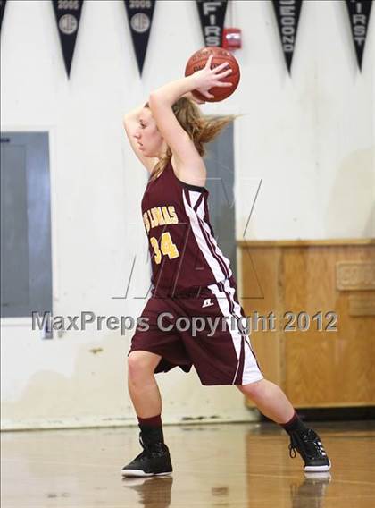 Thumbnail 2 in Las Lomas @ Campolindo photogallery.