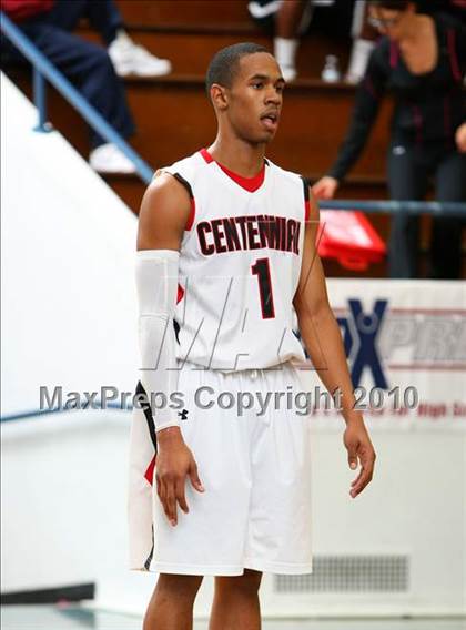 Thumbnail 3 in Lincoln SD vs. Centennial-Corona (The Tournament) photogallery.