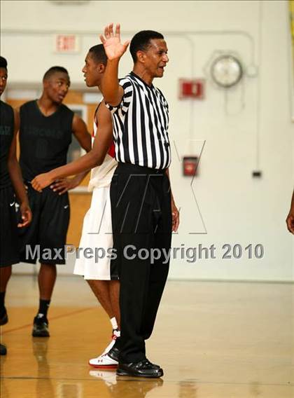 Thumbnail 3 in Lincoln SD vs. Centennial-Corona (The Tournament) photogallery.