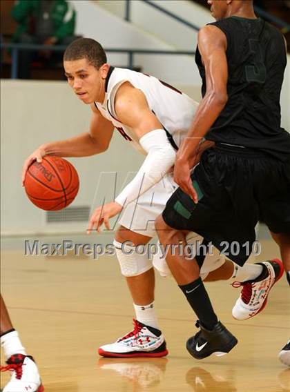 Thumbnail 1 in Lincoln SD vs. Centennial-Corona (The Tournament) photogallery.
