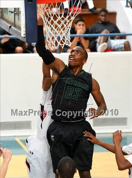 Thumbnail 3 in Lincoln SD vs. Centennial-Corona (The Tournament) photogallery.