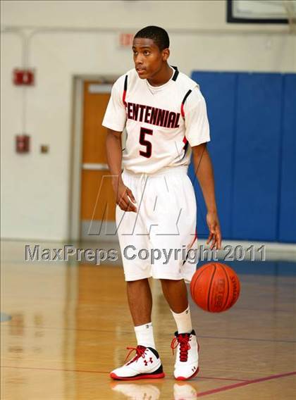 Thumbnail 3 in Lincoln SD vs. Centennial-Corona (The Tournament) photogallery.