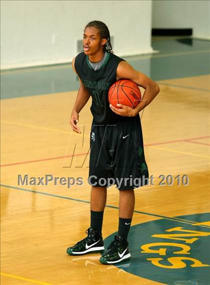 Thumbnail 3 in Lincoln SD vs. Centennial-Corona (The Tournament) photogallery.