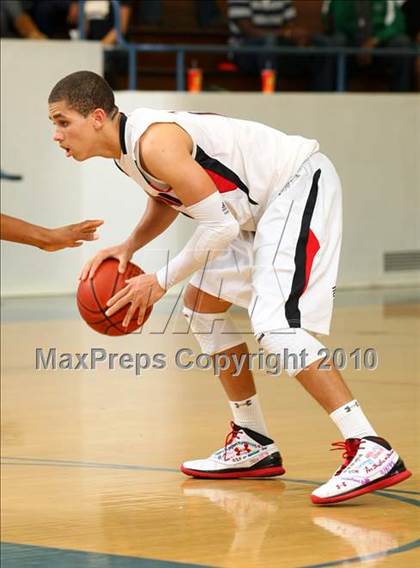 Thumbnail 1 in Lincoln SD vs. Centennial-Corona (The Tournament) photogallery.