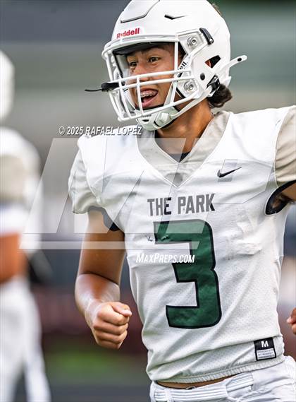 Thumbnail 2 in Kingwood Park vs. Galena Park (Scrimmage) photogallery.