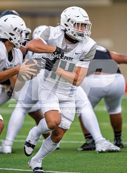 Thumbnail 2 in Kingwood Park vs. Galena Park (Scrimmage) photogallery.