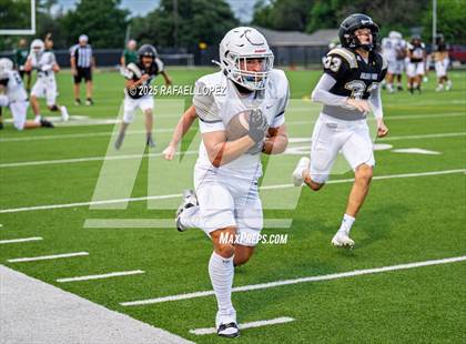 Thumbnail 3 in Kingwood Park vs. Galena Park (Scrimmage) photogallery.