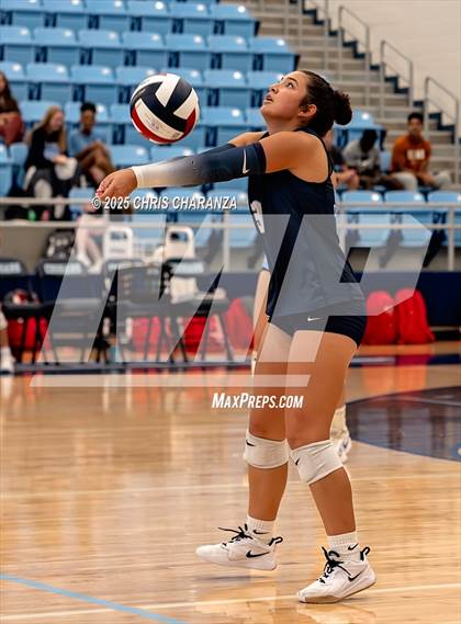 Thumbnail 1 in China Spring vs. Odessa photogallery.