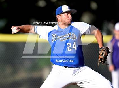 Thumbnail 2 in Bourgeois @ Thibodaux photogallery.