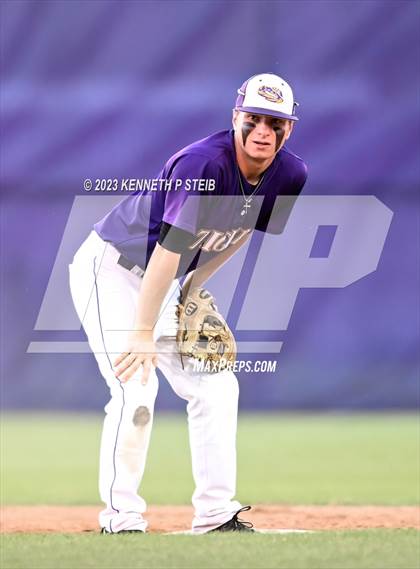 Thumbnail 1 in Bourgeois @ Thibodaux photogallery.