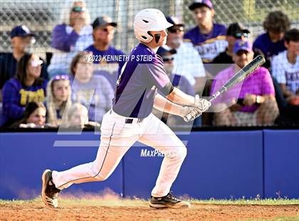 Thumbnail 3 in Bourgeois @ Thibodaux photogallery.