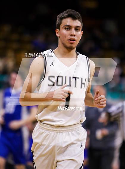 Thumbnail 3 in Longmont vs. Pueblo South (CHSAA 4A Final Four) photogallery.