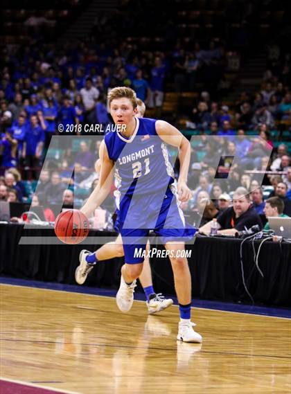 Thumbnail 2 in Longmont vs. Pueblo South (CHSAA 4A Final Four) photogallery.