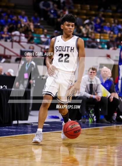 Thumbnail 1 in Longmont vs. Pueblo South (CHSAA 4A Final Four) photogallery.