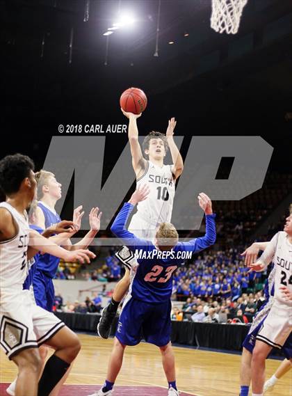 Thumbnail 2 in Longmont vs. Pueblo South (CHSAA 4A Final Four) photogallery.