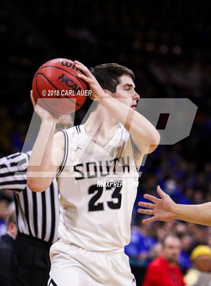 Thumbnail 2 in Longmont vs. Pueblo South (CHSAA 4A Final Four) photogallery.