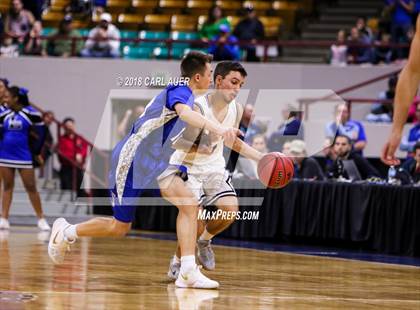 Thumbnail 3 in Longmont vs. Pueblo South (CHSAA 4A Final Four) photogallery.