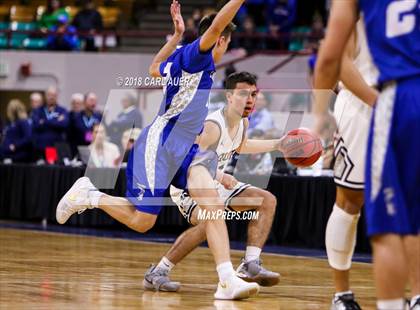 Thumbnail 3 in Longmont vs. Pueblo South (CHSAA 4A Final Four) photogallery.