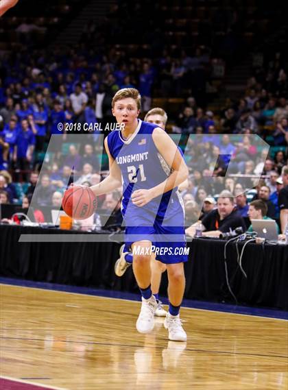Thumbnail 3 in Longmont vs. Pueblo South (CHSAA 4A Final Four) photogallery.