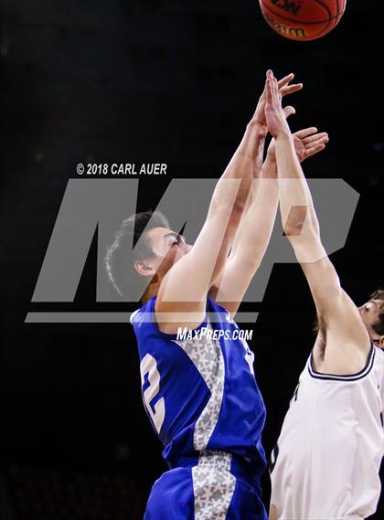 Thumbnail 3 in Longmont vs. Pueblo South (CHSAA 4A Final Four) photogallery.