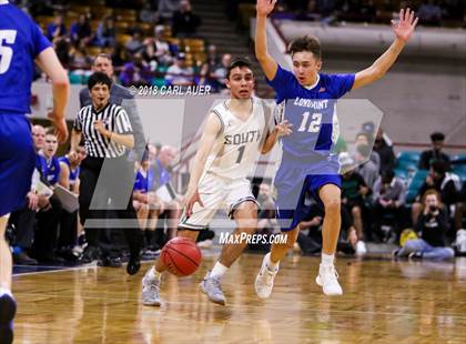 Thumbnail 2 in Longmont vs. Pueblo South (CHSAA 4A Final Four) photogallery.