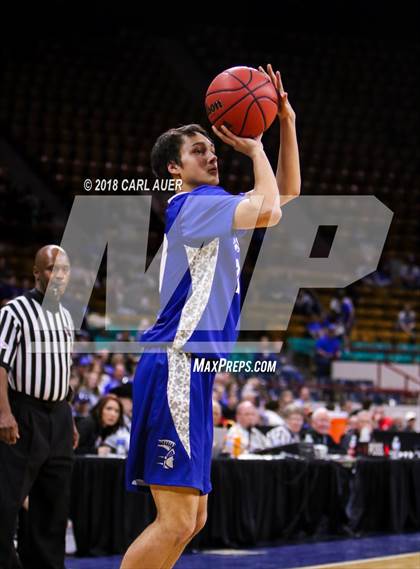 Thumbnail 3 in Longmont vs. Pueblo South (CHSAA 4A Final Four) photogallery.