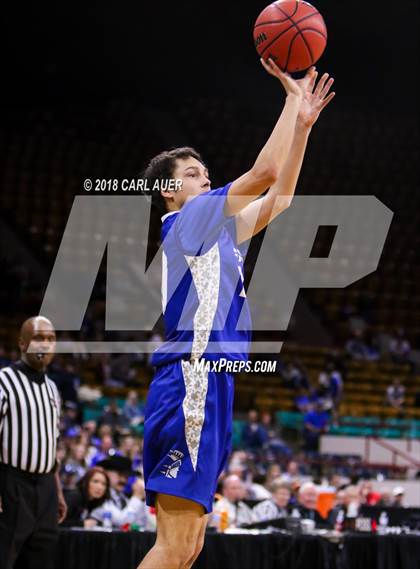 Thumbnail 1 in Longmont vs. Pueblo South (CHSAA 4A Final Four) photogallery.