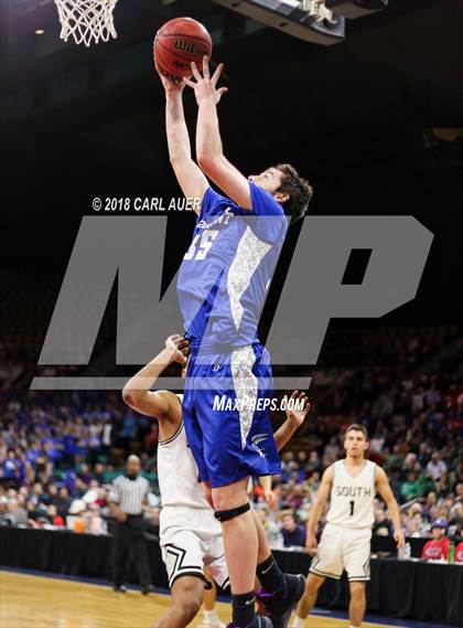 Thumbnail 2 in Longmont vs. Pueblo South (CHSAA 4A Final Four) photogallery.