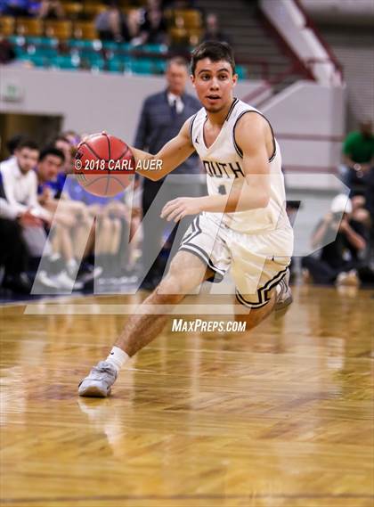 Thumbnail 2 in Longmont vs. Pueblo South (CHSAA 4A Final Four) photogallery.