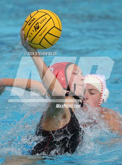 Thumbnail 2 in Clairemont vs. San Clemente (CIF SoCal Regional Division 2 Final) photogallery.